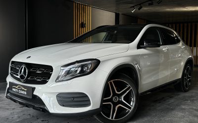 Mercedes-Benz GLA 180 AMG pack | Pano | Camera | Stoelverwarming | Leder | Automaat