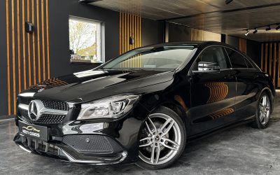 Mercedes-Benz CLA 180 AMG Pack | Camera | Leder | Xenon | Stoelverwarming | Manueel