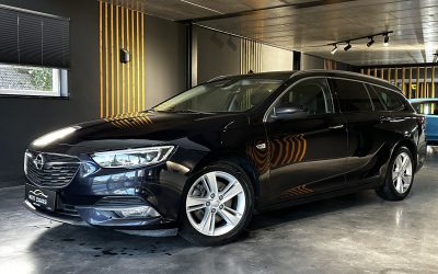 Opel Insignia Sports Tourer 1.6 | Pano | Full option | Manueel